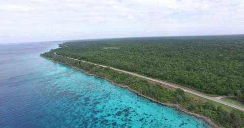 Bird's-eye panoramic view under azure water surface of the Caribbean Sea, white Stock Footage 68214930
