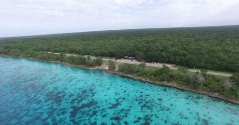Bird's-eye panoramic view under azure surface of the Caribbean Sea, white sand Stock Footage 68215618