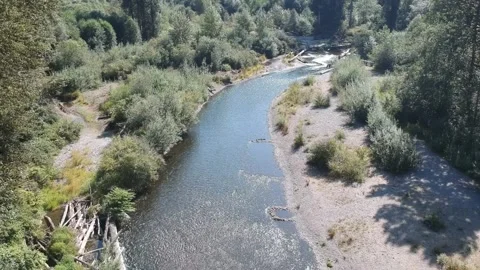 Birds eye view of the Cedar river Stock Footage 167028159