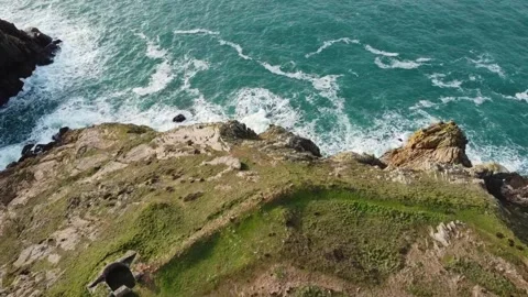 Birds eye view off the edge of a cliff Video stock 150689657