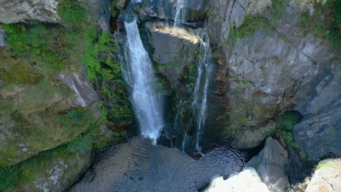 Bird's Eye View Of Fervenza do Toxa (Toxa Waterfall) 動画素材 250525344