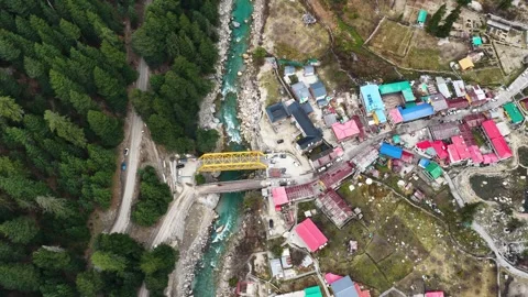 Bird’s eye view of Harsil Valley in Uttarkashi captured by drone 库存影片 330876775