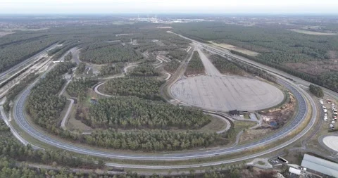 Birds eye view on a test track for road vehicles. Multi purpose test facilities Vidéo 263982419