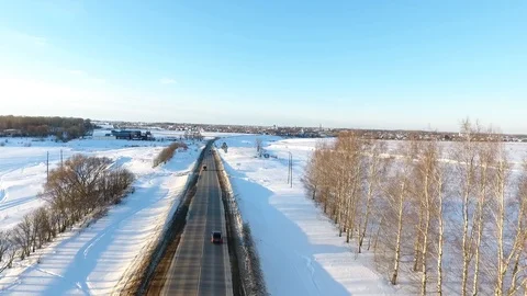 A birds eye view on trading rows and the Church of the city of Suzdal. Winter Vídeo Stock 104575580