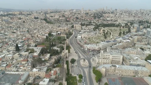 Bird's view of north side Old City Jerusalem during COVID-19 lockdown. File1-06 스톡 동영상 128138929