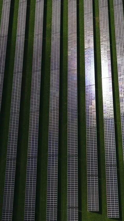 A Birdseye View of Solar Panels in an Infinite Grid Pattern - Aerial Drone Shot 스톡 동영상 331680966