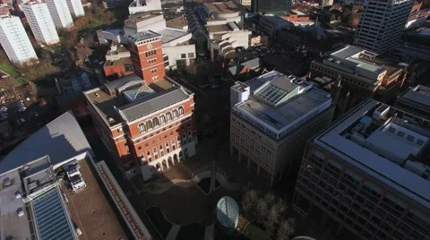 Birmingham City center Aerial reveal shoot of city scape Stockbeeldmateriaal 59359534