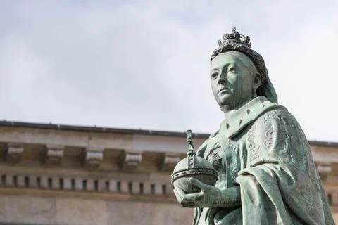 Birmingham, UK, October 3rd, 2017 : Statue of Queen Victoria in Birmingham,UK Stock Photos