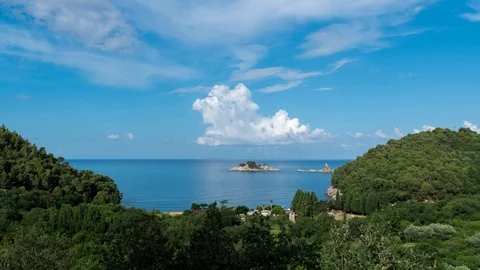 Birth of a thundercloud over the sea. Far distance shot. Stock Footage 91868922