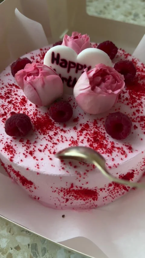 Birthday cake Stock Footage 291179142