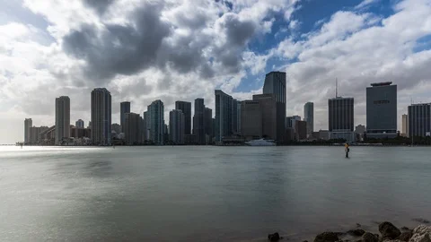 Biscayne Bay waterfront time lapse of Miami downtown, Florida. USA 스톡 동영상 88397100