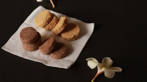 Biscuits and ginger breads on a conveyor belt in a bakery. Stock Footage 110730925