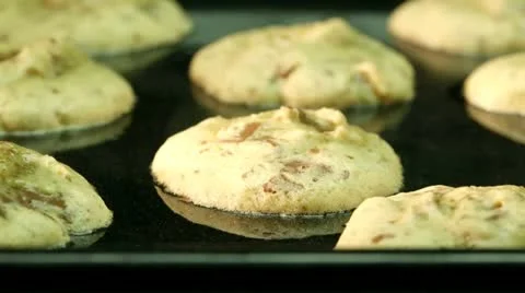 Biscuits baking in the oven (time lapse) Stock Footage 24673331
