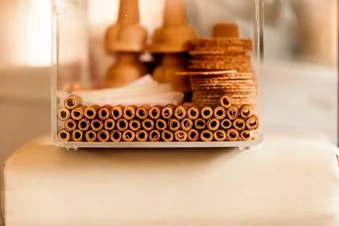 Biscuits in a bar window Foto stock