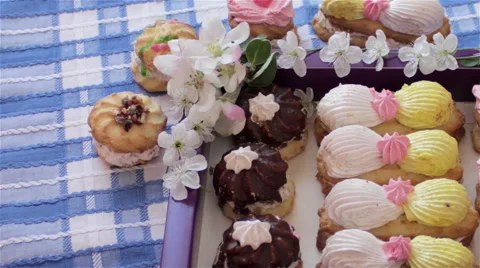 Biscuits with cream Video stock 62638621