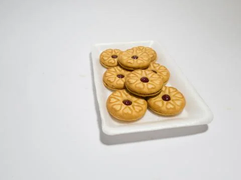 Biscuits filled with strawberry jam Foto stock