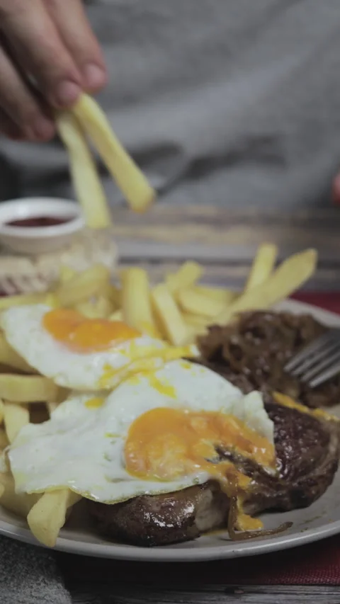 Bistec a lo pobre with Diner Stock Footage 276200475