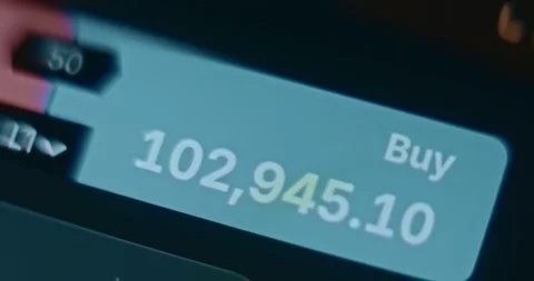 Bitcoin Buy Price Button Close Up Vídeo Stock 310803528