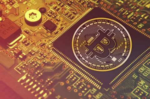 Bitcoin concept - Printed circuit board with bitcoin processor 库存插图