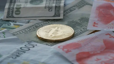 Bitcoin. Cryptocurrency loopable rotation shot. Stock Footage 86431814
