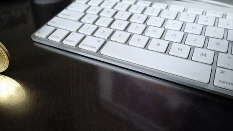 Bitcoin Stock-Footage 90403346