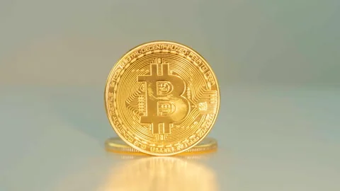 Bitcoin. Two coins rotating. Loop. Video stock 89948033