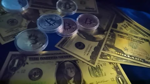 Bitcoin US Dollar Crypto Currency 库存影片 268695369