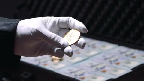 Bitcoin03 Video stock 172359995