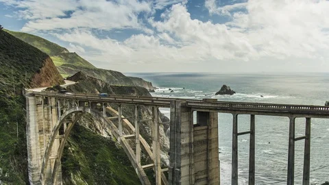 Bixby Bridge pull out - ProRes 422HQ - UHD 動画素材 87919922