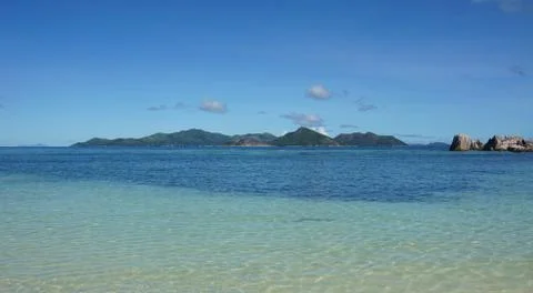  bizarre granite rocks on la digue island Stock-Fotos