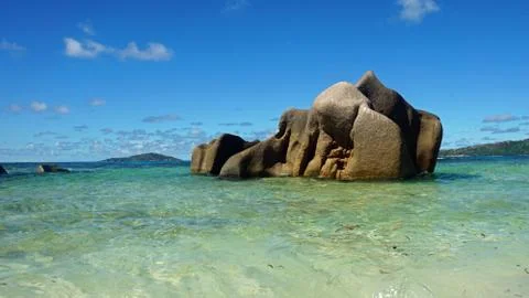  bizarre granite rocks on la digue island Stock-Fotos