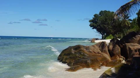  bizarre granite rocks on la digue island Stock-Fotos