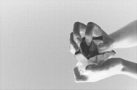 Black and white halftone pattern with diagonal lines and circular dots overl 库存插图