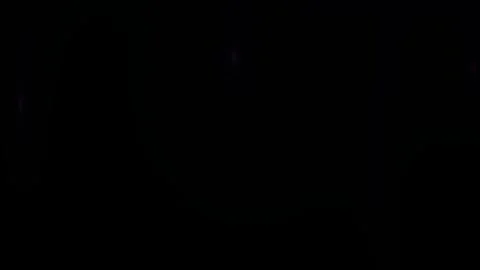 Black background with no objects present. Vidéo 334689549