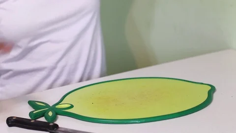 Black bread 1 Stock-Footage 97831312