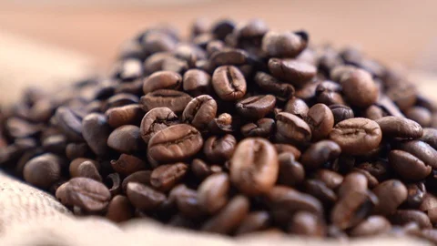 Black Coffee Grains Stock-Footage 106060001