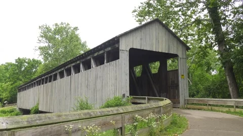 Black Covered Bridge in Preble County Ohio Video stock 264067528