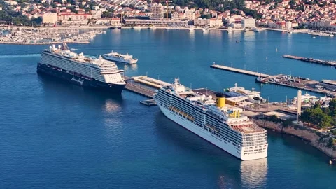 Black cruise ship departing split harbor 動画素材 339196329