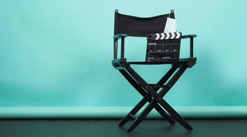 BLACK director chair with Clapperboard or movie Clapper board and face mask o Stock Photos