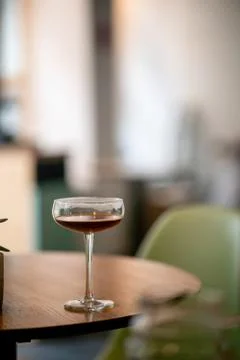 Black filter coffee on the table in cafe glass cup hario pour over cup 스톡 사진