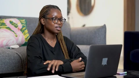 A black girl making a presentation during a webinar Stock Footage 265887071