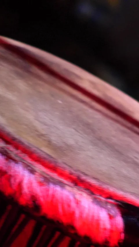 Black hands playing djembe from side 스톡 동영상 230691369