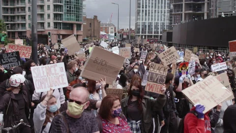 Black Lives Matter Protest (US Embassy, London) Vídeo Stock 135403197