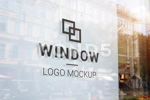 Black logo mockup on store window with white indoor background. Modern street sh Plantilla PSD