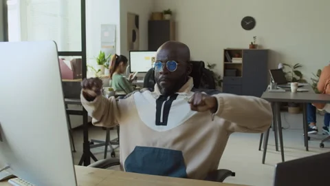 Black Male Programmer Working on Computer at Desk and Stretching 스톡 동영상 293123262