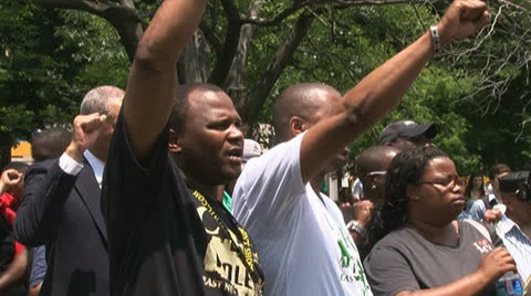 Black men chanting Video stock 24828165