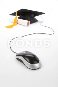 Black Mortarboard and computer mouse Stock Photos