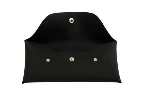 Black open envelope style leather clutch with silver metal snap fastener. M.. Foto stock