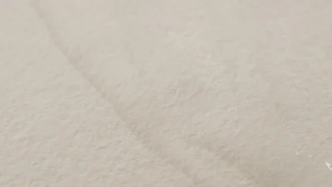 Black Paint Makes  Difficult Patterns on Wet White Surfase Vidéo 73085860