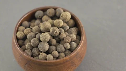 Black pepper in a wooden cup Stock Footage 85135085